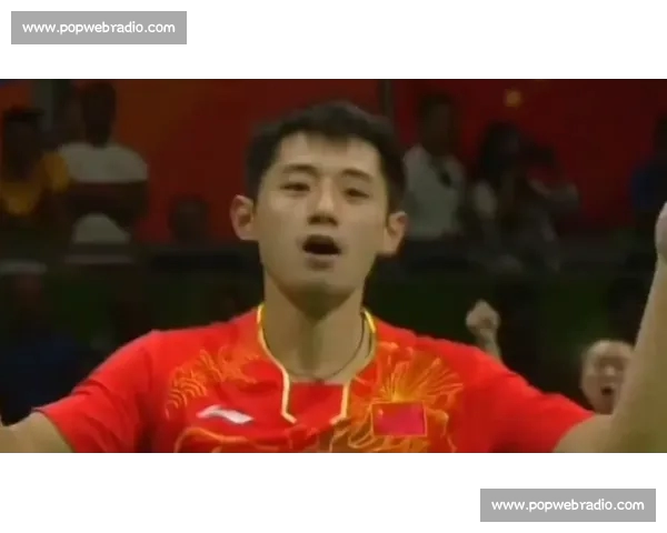 从竞技场到生活舞台 体育明星背后的成长与挑战 从竞技场到生活舞台 体育明星背后的成长与挑战